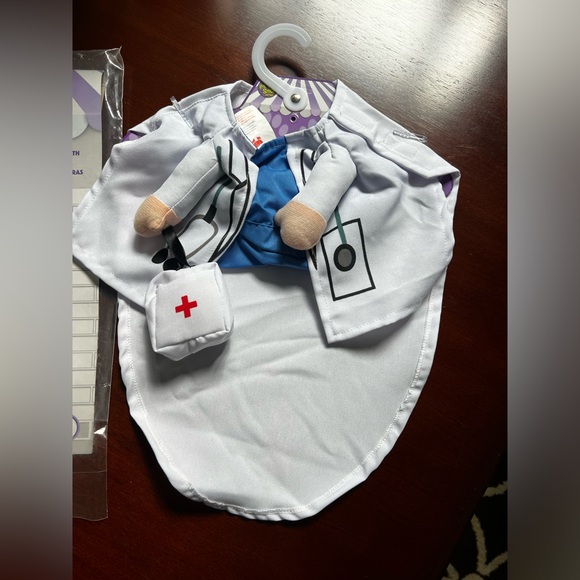 Walking Vet Pet Costume - Picture 2 of 2